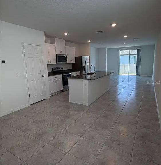 3900 Giorgio Dr — Photo 15
