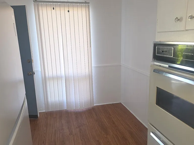 931 S Trident St #B — Photo 3