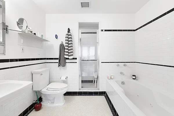 Rented by Compass | media 16