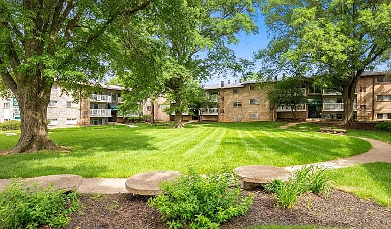 Park Greene — Photo 21