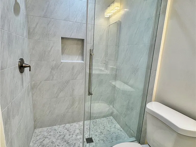 14611 Countrywood Ln — Photo 16