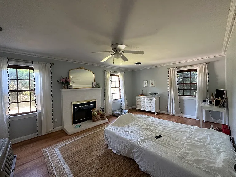 6305 Dixon Dr — Photo 31