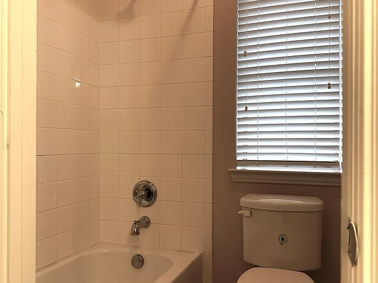 213 Fox Hollow Blvd — Photo 29
