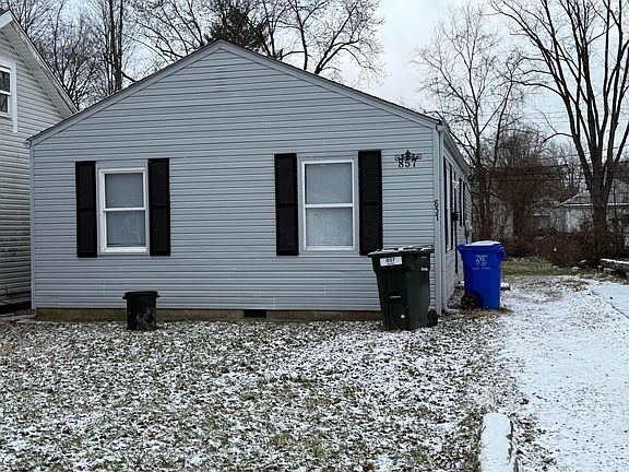 2nd image of 857 S Waverly St