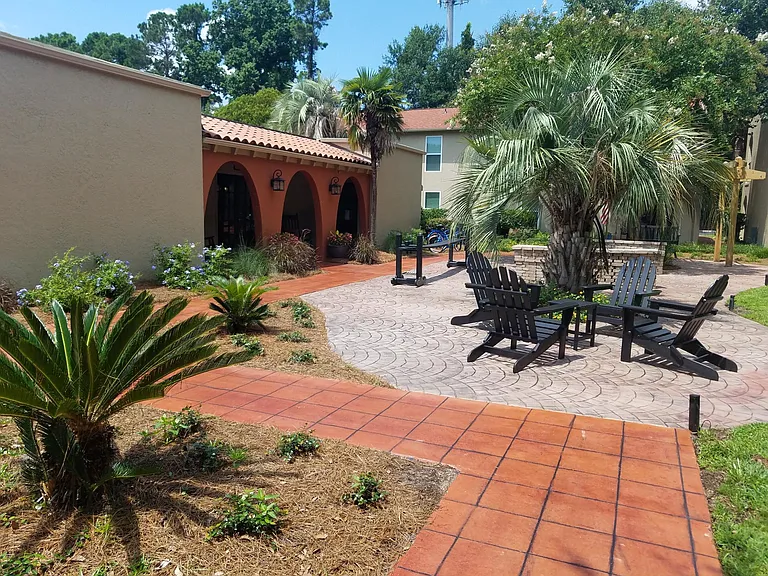 Spanish Oaks — Photo 20