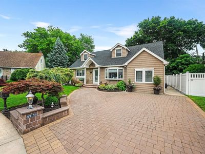 2336 Birch Street, Merrick, NY, 11566
