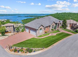 295 Split Rock Drive, Hollister, MO 65672