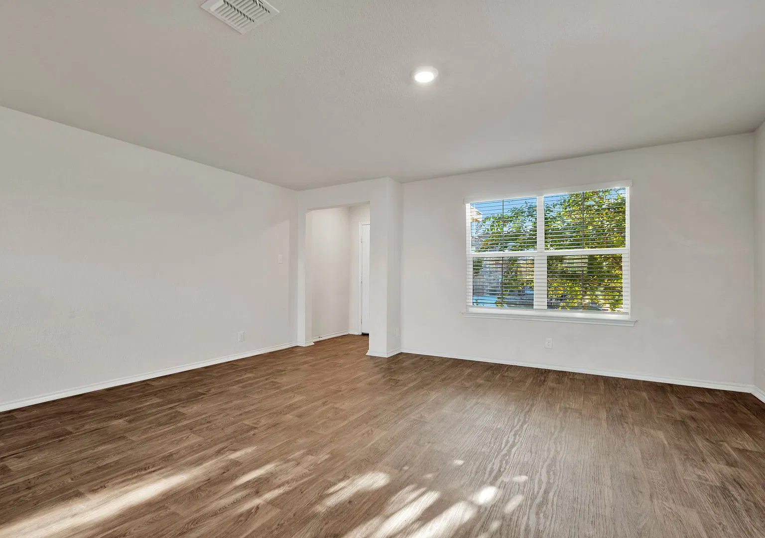 Charming 3 Bed 2.5 Bath Home in Redbird Ranch with Resort-Style Community Amenities! — Photo 4