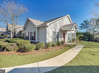 58 Stonelake Cir, Savannah, GA 31419