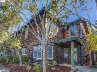 465 Centre Ct, Alameda, CA