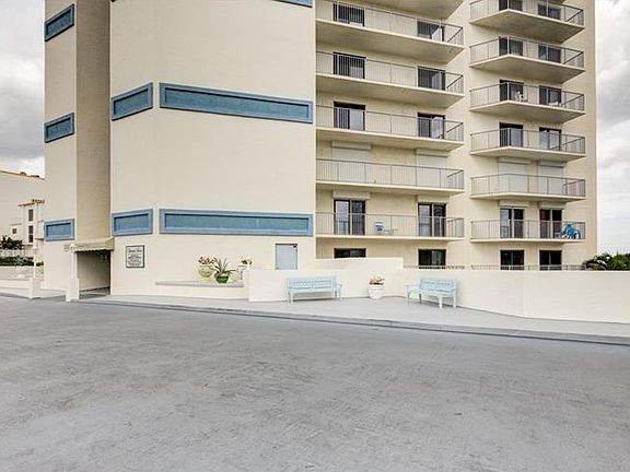 2nd image of 5207 S Atlantic Ave APT 522