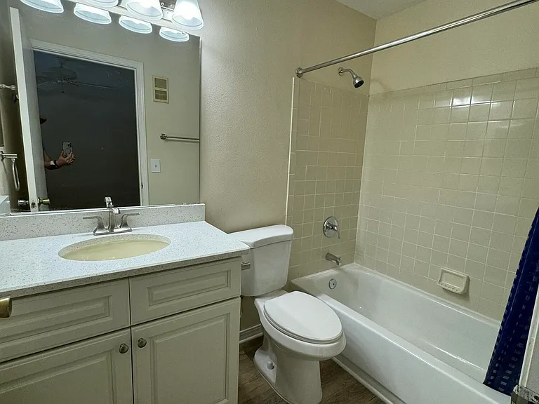 7667 N Wickham Rd #710 — Photo 9