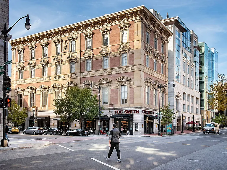 The Lexington at Market Square — Photo 64