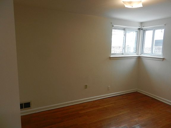 5th image of 2534 N Granada St
