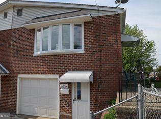 3352 Red Lion Rd, Philadelphia, PA 19114