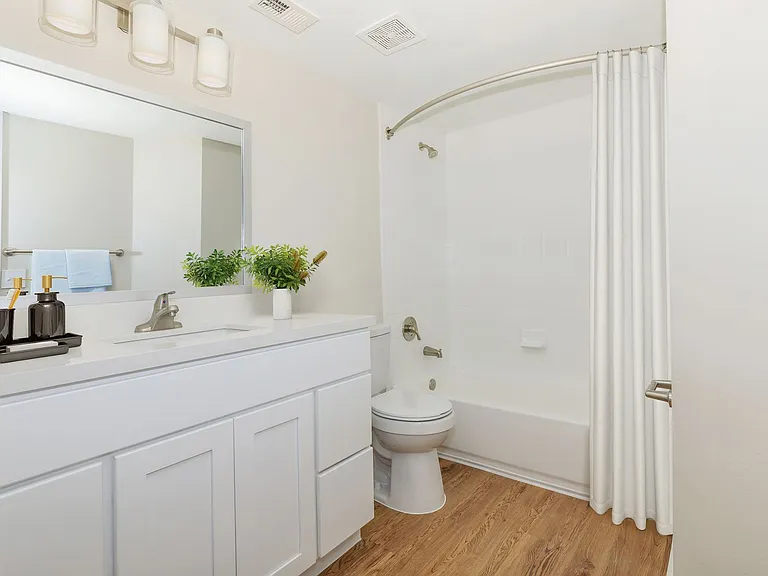 Town Park Townhomes — Photo 47