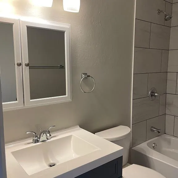 1409 McDonald Ave #3 — Photo 5
