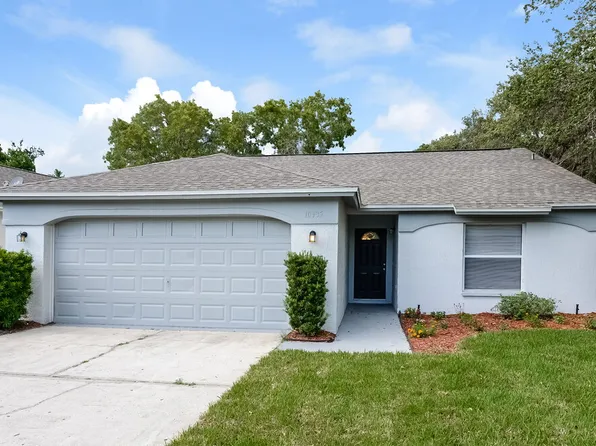 10935 Livingston Dr, New Port Richey, FL 34654