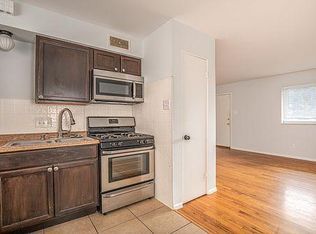 7219 Southwest Ave #109, Saint Louis, MO 63143