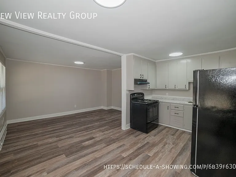 5115 Higgins St — Photo 4