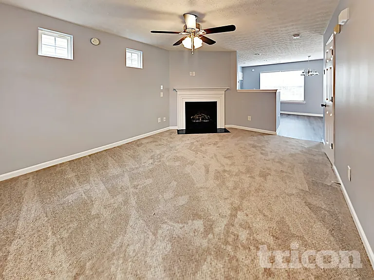 5330 Mountain Top Pl — Photo 2