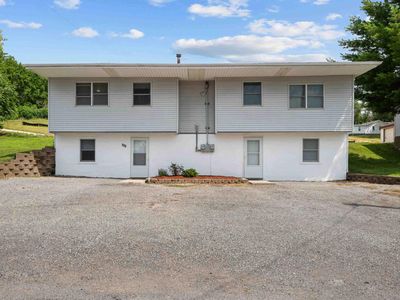 222 6th St, Buffalo, IA, 52728