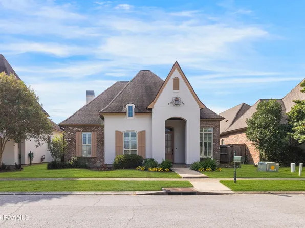 226 Gleneagles Cir, Broussard, LA 70518