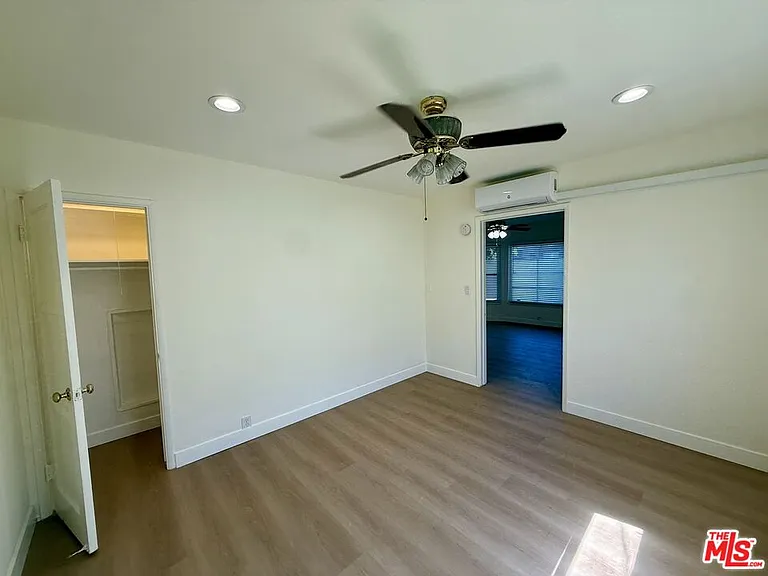 221 S Kenwood St #8 — Photo 3