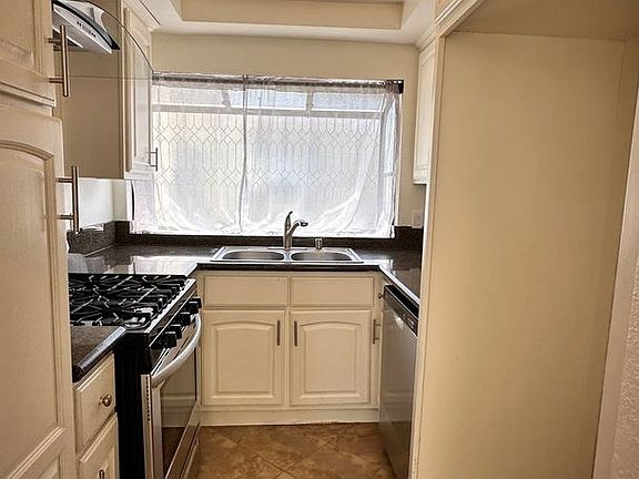 2nd image of 13871 Shady Ln APT 6