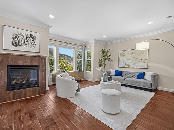 2nd image of 28 Megan Dr