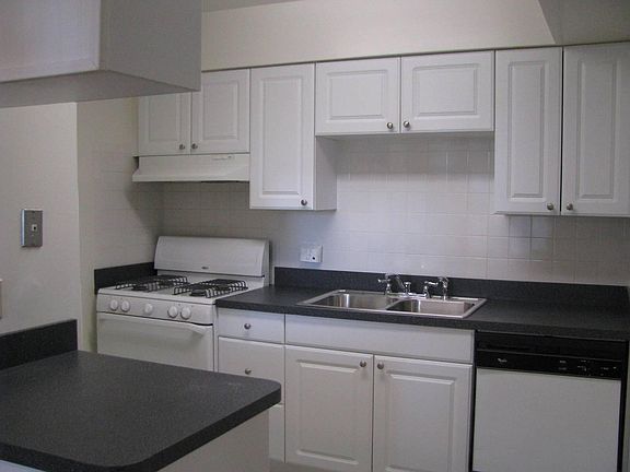 2nd image of 2612 Little Pine Ct APT 202