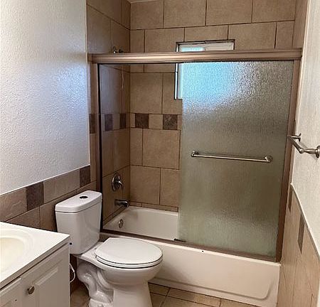 5th image of 6899 W Myrtle Ave