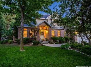 8274 S Pine Springs Cv, Sandy, UT 84093