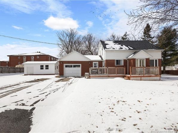 20 John St, Miramichi, NB E1N 2X1