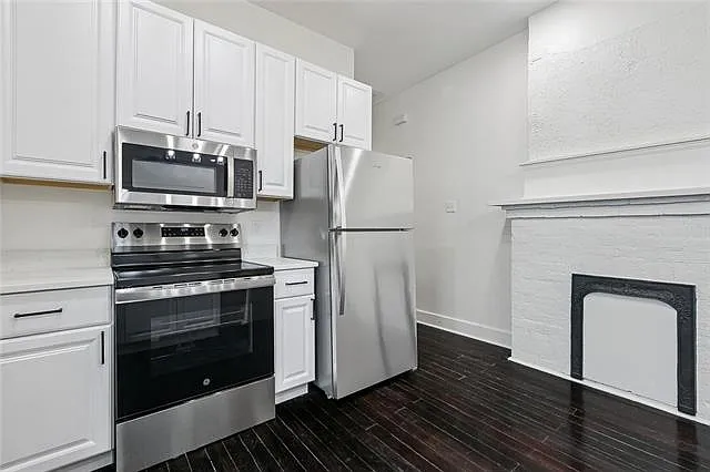 4023 Franklin Ave — Photo 5