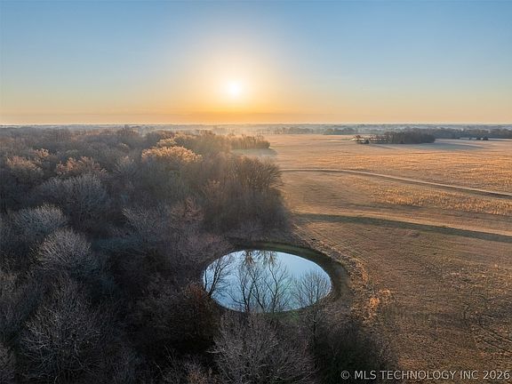 3rd image of 1 N 320th Rd