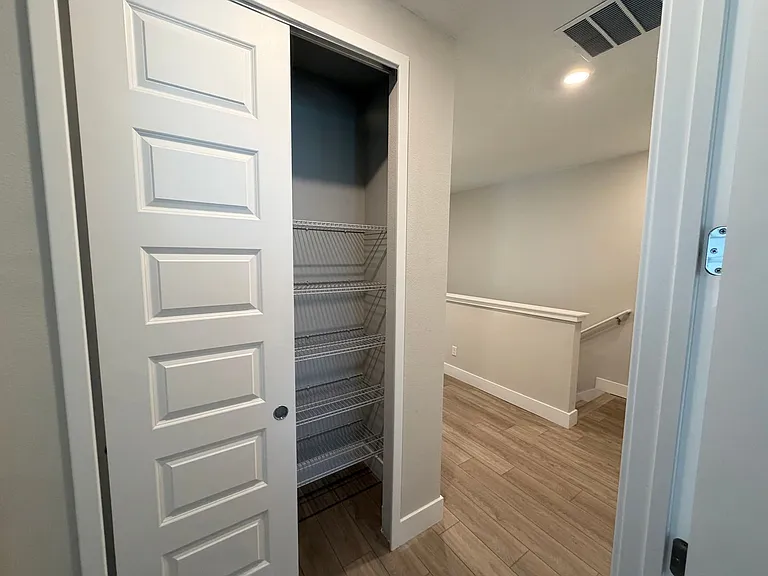 7825 Spectrum Dr — Photo 28