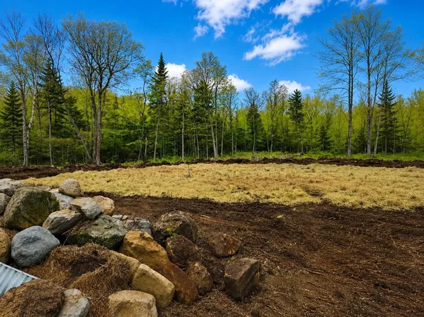 270 Bergabhang Drive #270, Stamford, VT 05352