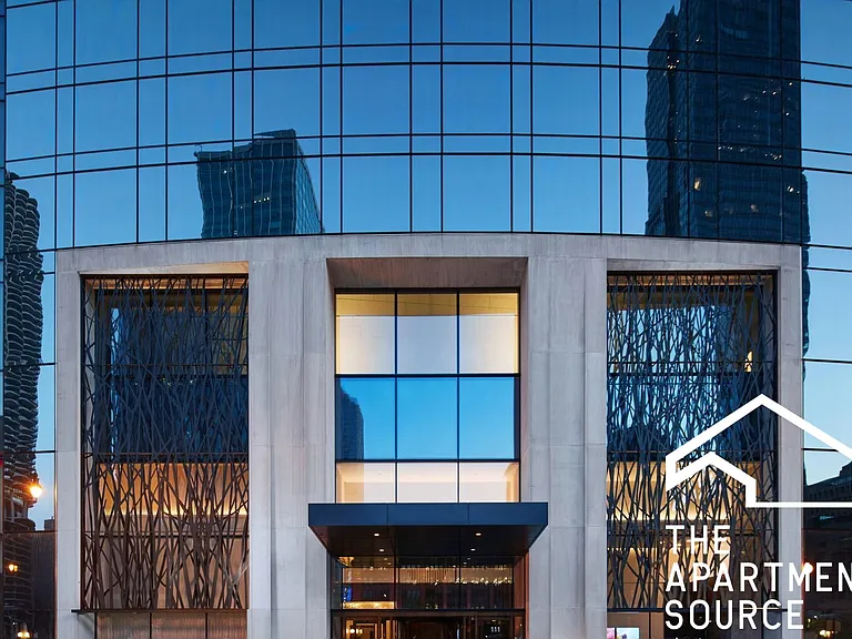 111 W Upper Wacker Dr #STUDIO — Photo 28