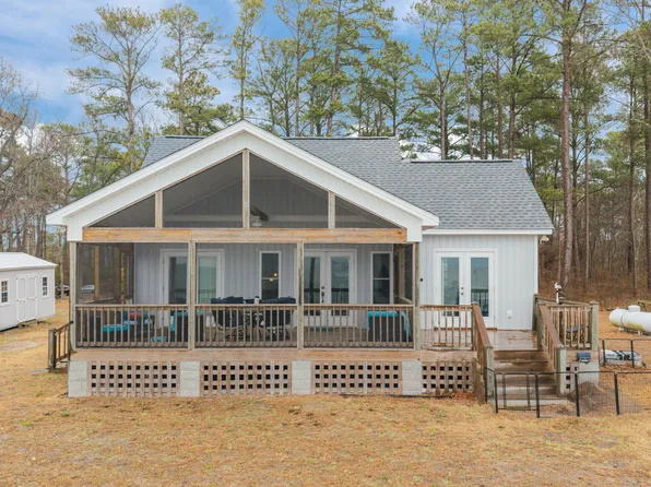 431 Chambers Point Road, Belhaven, NC 27810