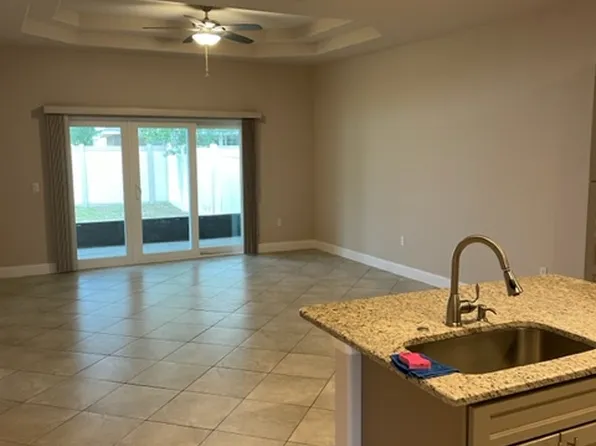 11 Louvet Ln #A, Palm Coast, FL 32137