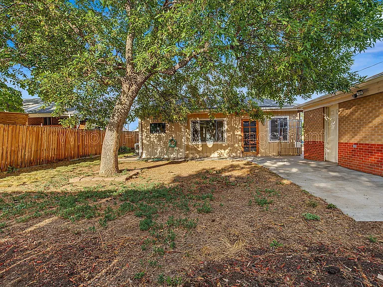 7071 Ruth Way — Photo 29