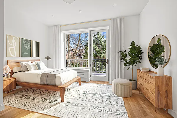 Sold by Compass | media 3