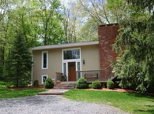14 Hanover Ridge Rd, Brookfield, CT 06804