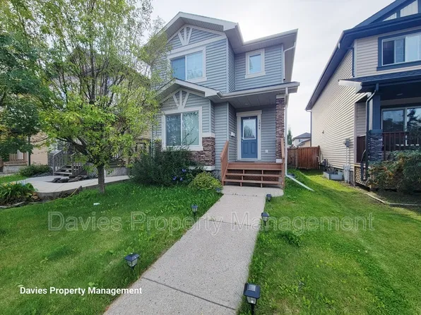 1044 177th St SW, Edmonton, AB T6W 1Z9