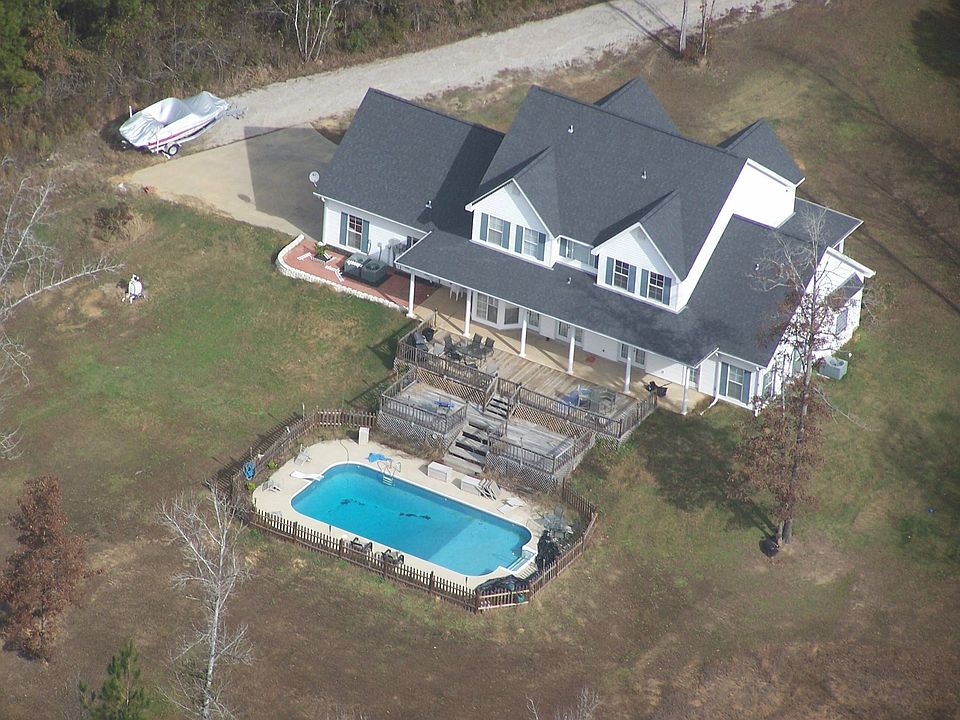 2nd image of 240 Philadelphia Rd