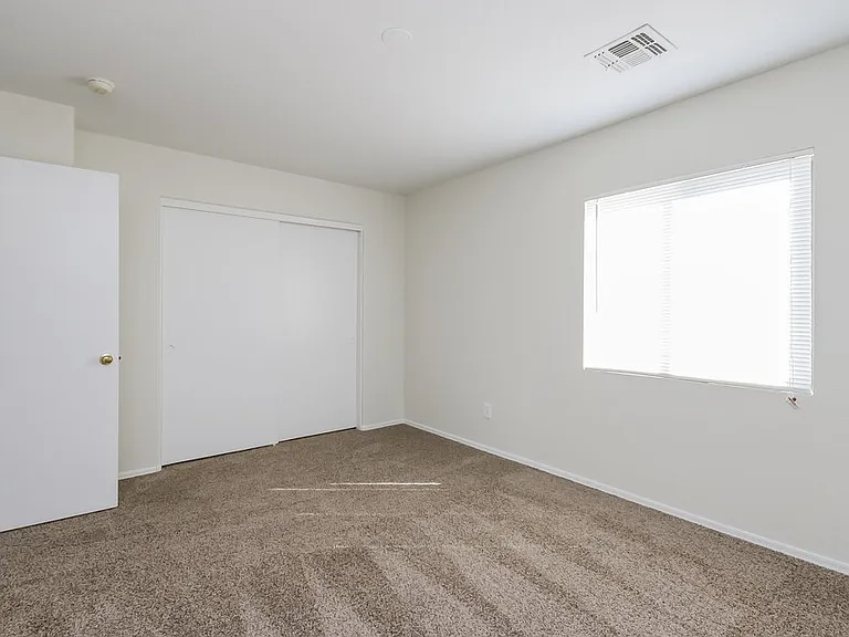 12921 N 127th Ln — Photo 11
