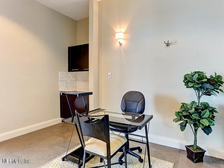 1431 Riverplace Blvd #1401 — Photo 54