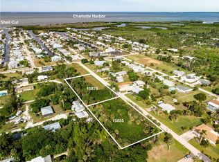 15855 Bellflower St, Bokeelia, FL 33922