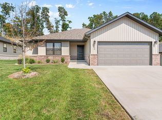 168 Rock Ridge Rd, Branson, MO 65616